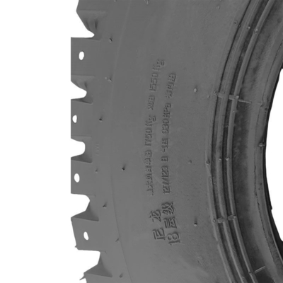 7.00-16 Light Truck Mud And Snow Tires With High Speed Stability Customized